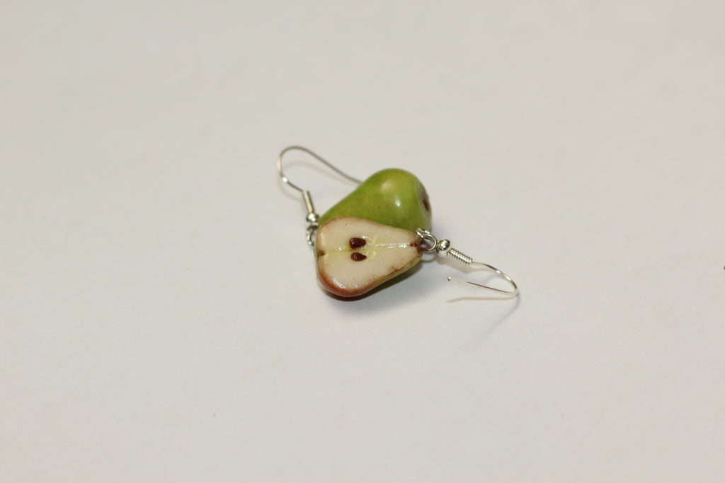 Cute Pear Earrings🍐