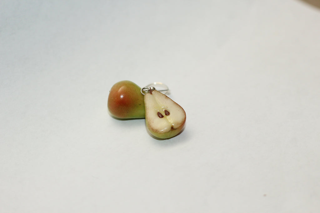 Cute Pear Earrings🍐